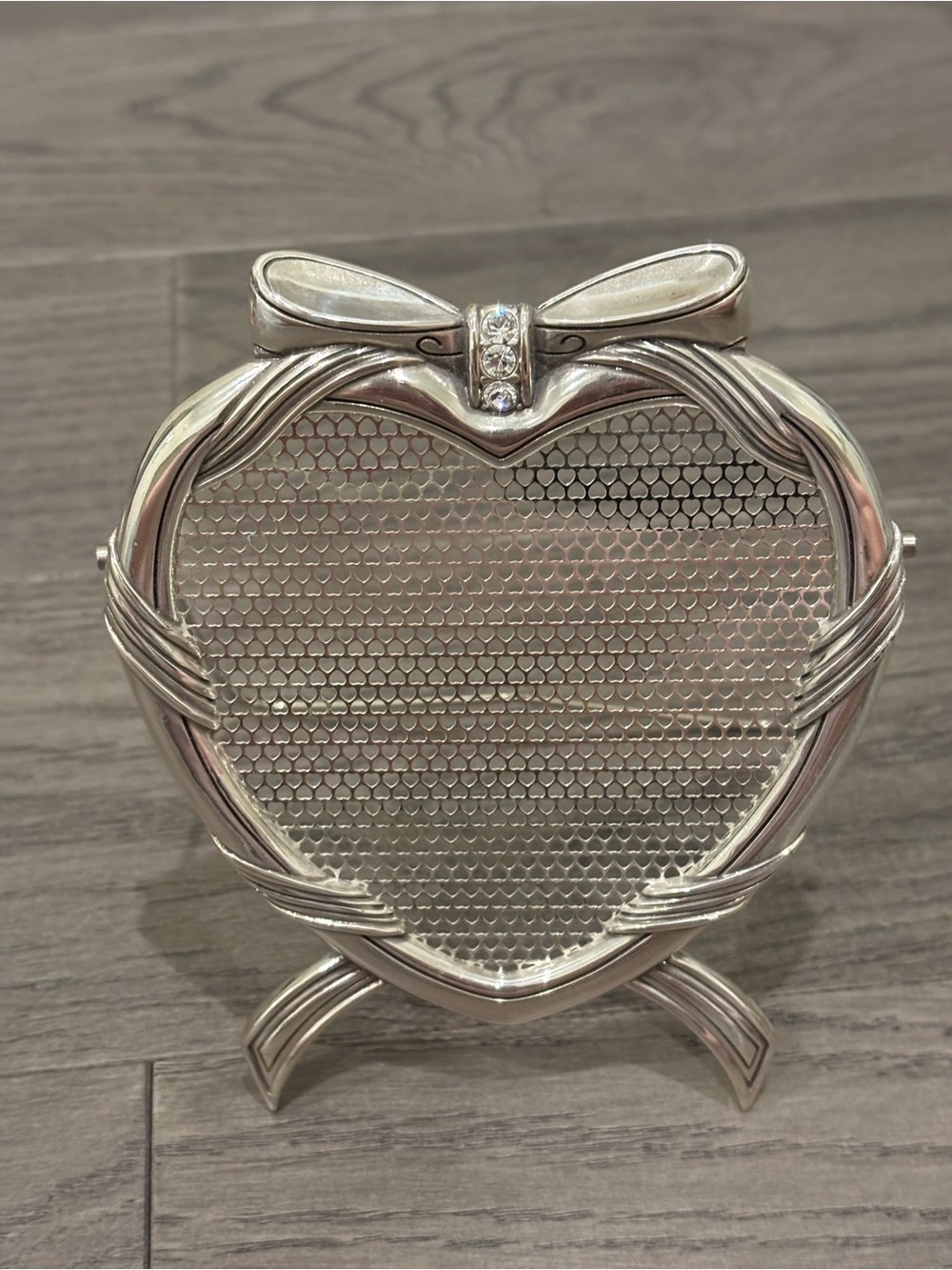 Brighton Heart-Shaped Silver Tone Frame with Bow Accent Earring Holder